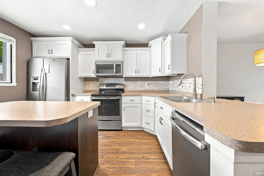 3012 10th Street #B12 Fargo, ND 58102