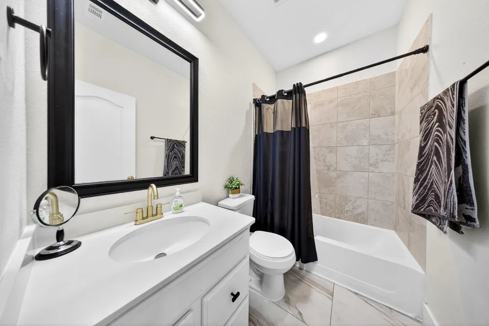 3216 Anderwood Arbor Lane Pearland, TX 77584