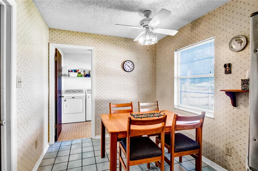 806 BIG BUCK CIRCLE Winter Springs, FL 32708