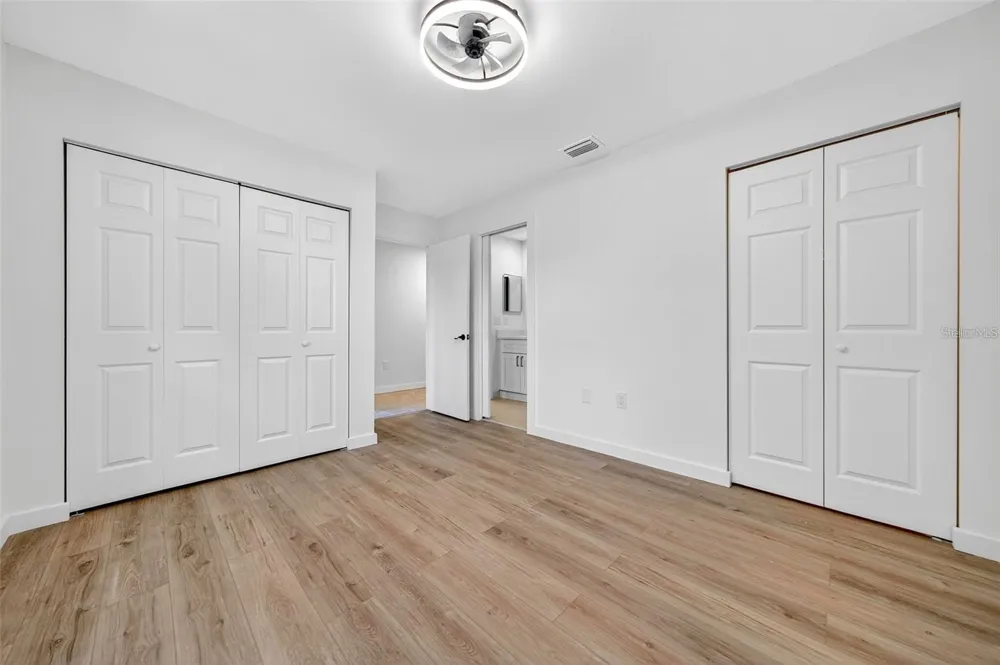 7607 4TH AVENUE W Bradenton, FL 34209