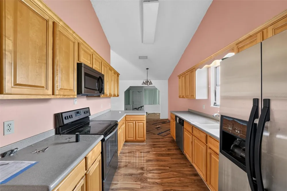 1632 CAINS AVENUE NW Palm Bay, FL 32907