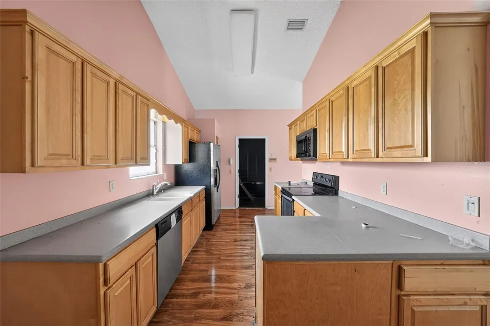 1632 CAINS AVENUE NW Palm Bay, FL 32907
