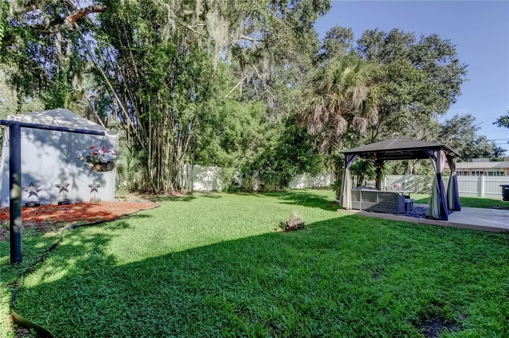 375 10TH AVENUE Safety Harbor, FL 34695