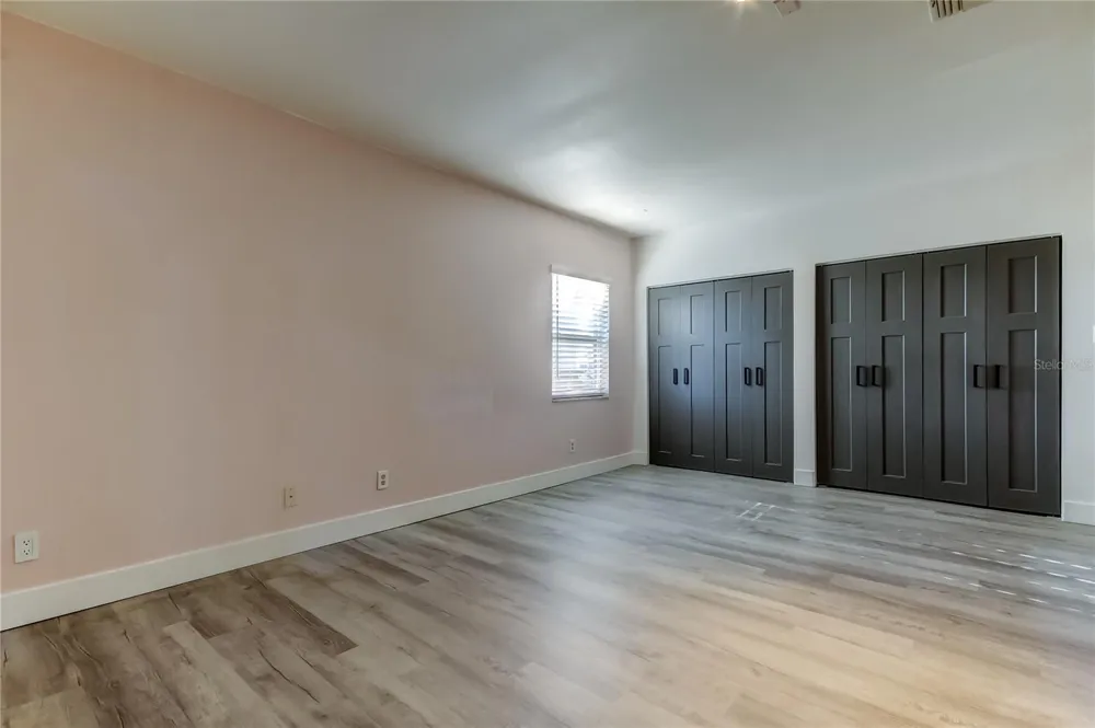 375 10TH AVENUE Safety Harbor, FL 34695