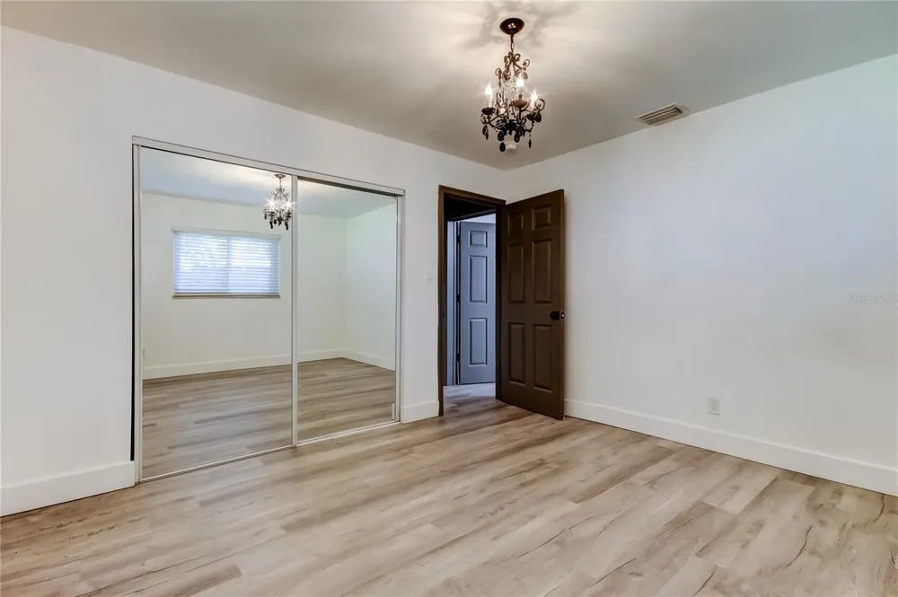 375 10TH AVENUE Safety Harbor, FL 34695