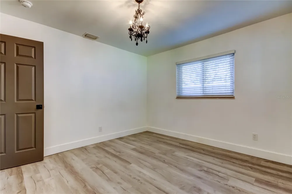 375 10TH AVENUE Safety Harbor, FL 34695