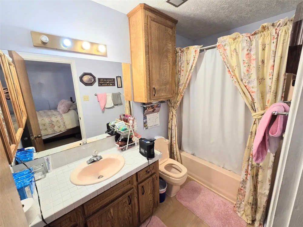178 Coral Gables Trinity, TX 75862