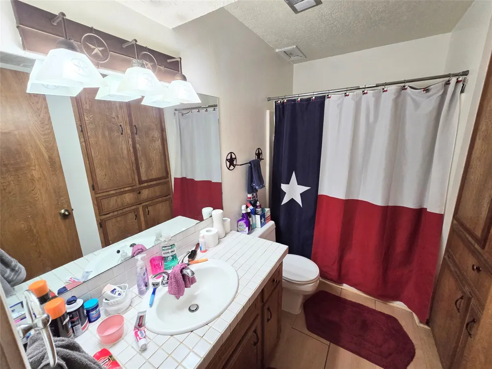 178 Coral Gables Trinity, TX 75862