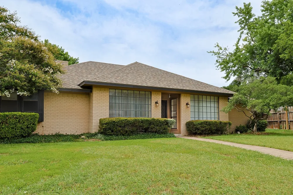 6809 Fawn Valley Place Rowlett, TX 75089