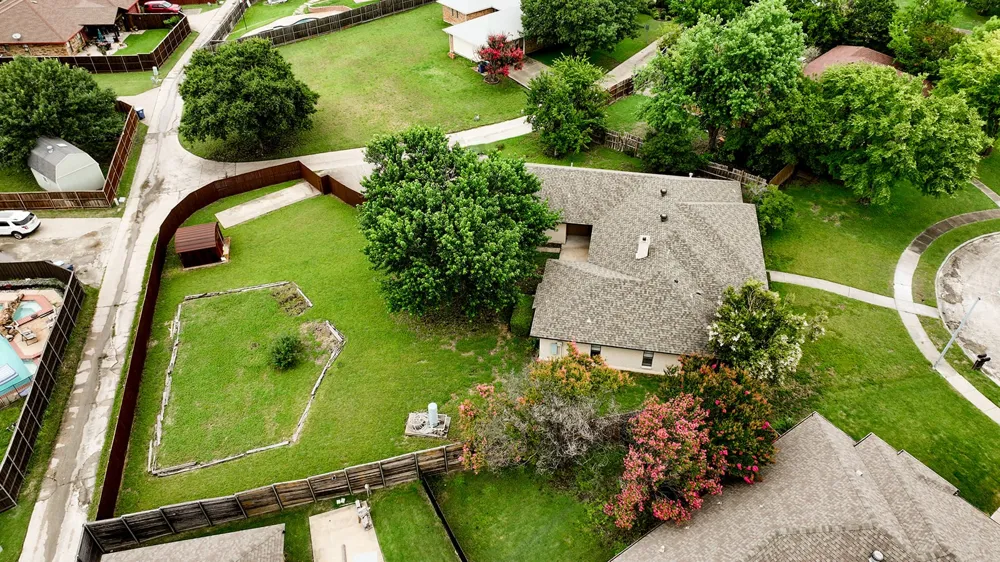 6809 Fawn Valley Place Rowlett, TX 75089