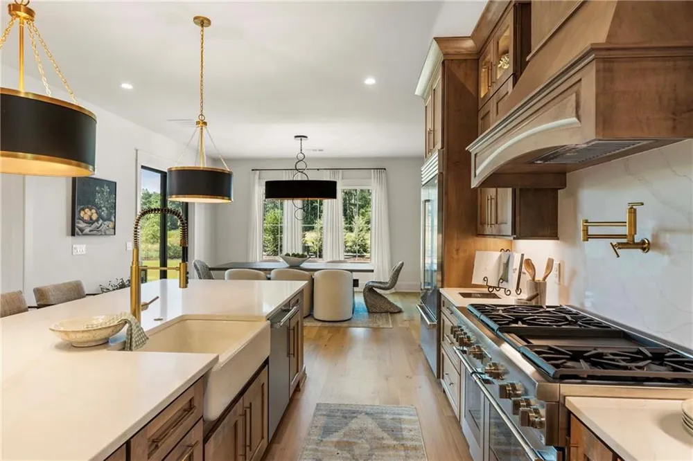 185 Heatherton Lane Milton, GA 30009