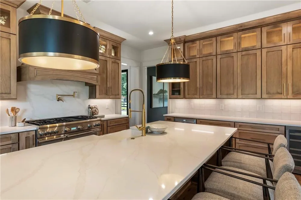 185 Heatherton Lane Milton, GA 30009