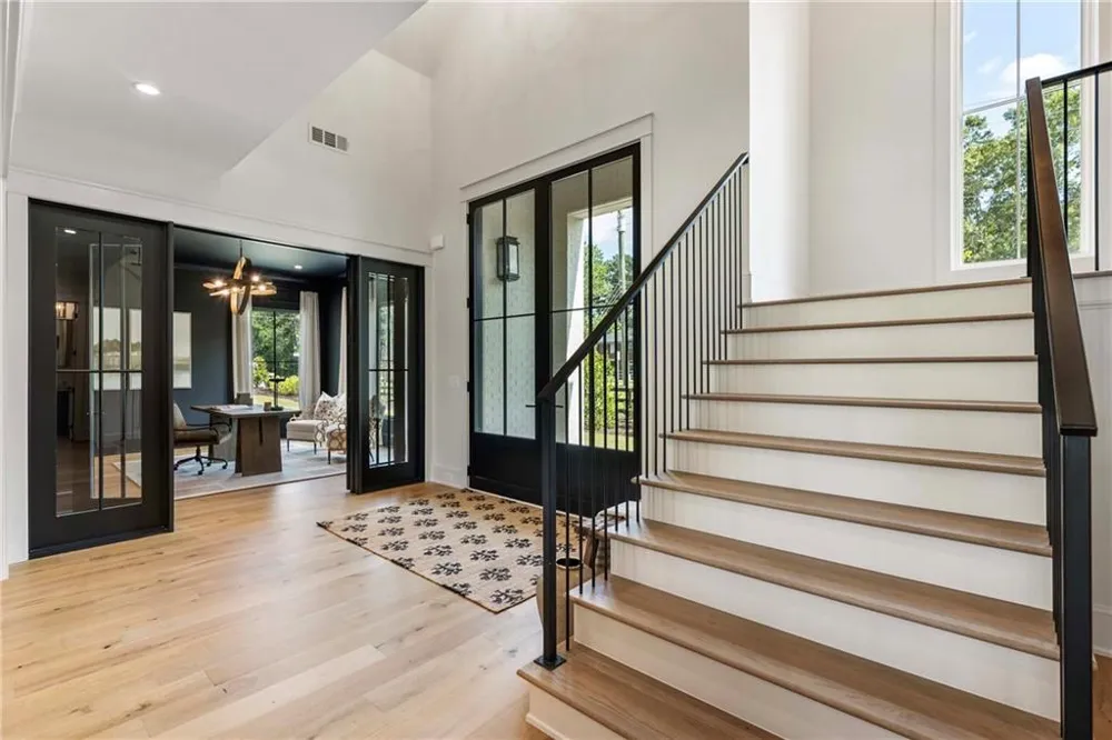 185 Heatherton Lane Milton, GA 30009