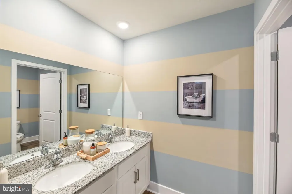 3729 SIERRA CROSSING King George, VA 22485