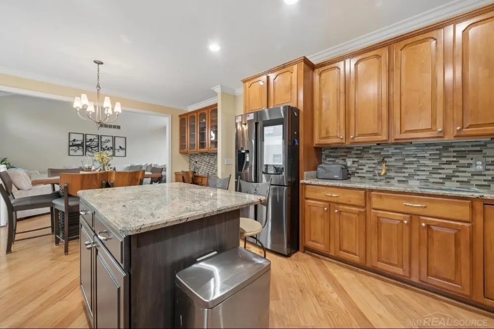 20064 Chesterbrook Drive Macomb Township, MI 48044