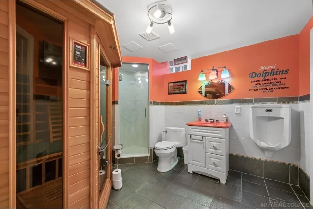 20064 Chesterbrook Drive Macomb Township, MI 48044