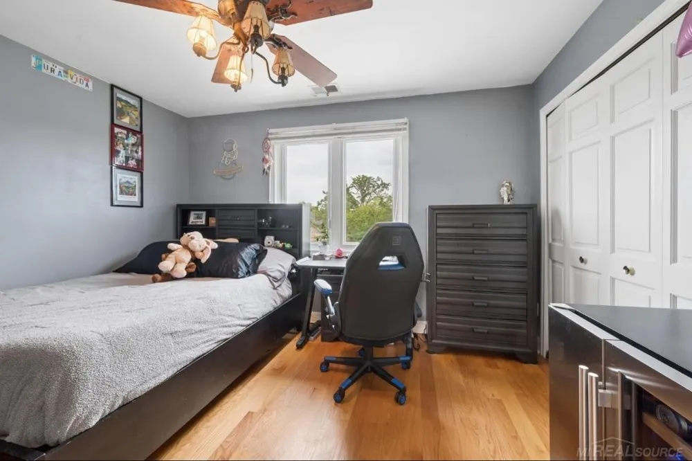 20064 Chesterbrook Drive Macomb Township, MI 48044