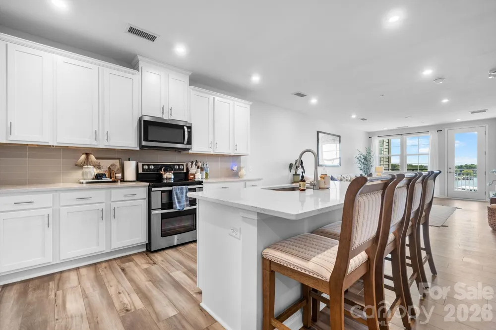 4455 Reed Creek Drive #202 Sherrills Ford, NC 28673