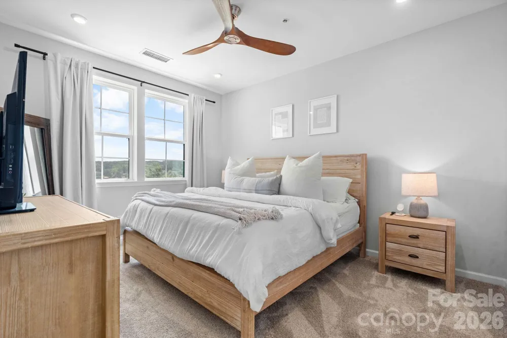 4455 Reed Creek Drive #202 Sherrills Ford, NC 28673