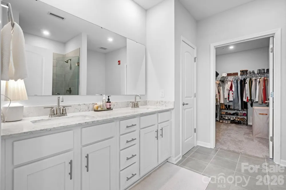 4455 Reed Creek Drive #202 Sherrills Ford, NC 28673