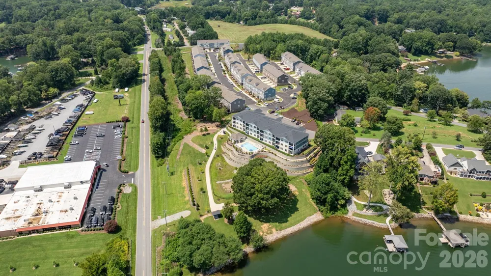 4455 Reed Creek Drive #202 Sherrills Ford, NC 28673