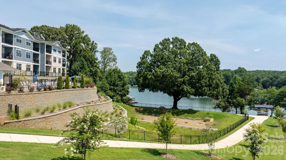 4455 Reed Creek Drive #202 Sherrills Ford, NC 28673