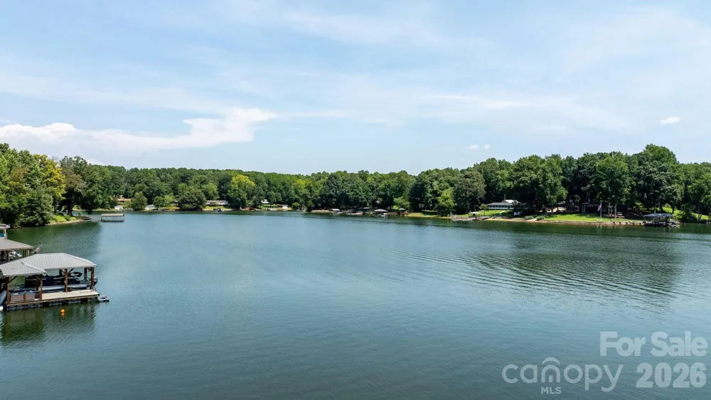 4455 Reed Creek Drive #202 Sherrills Ford, NC 28673