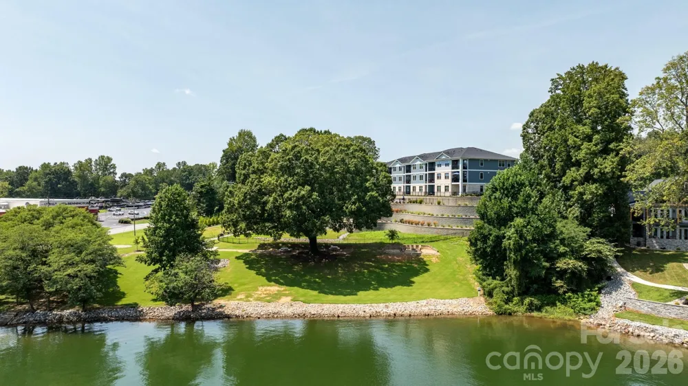 4455 Reed Creek Drive #202 Sherrills Ford, NC 28673