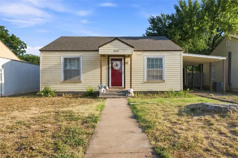 3225 S 4th Street