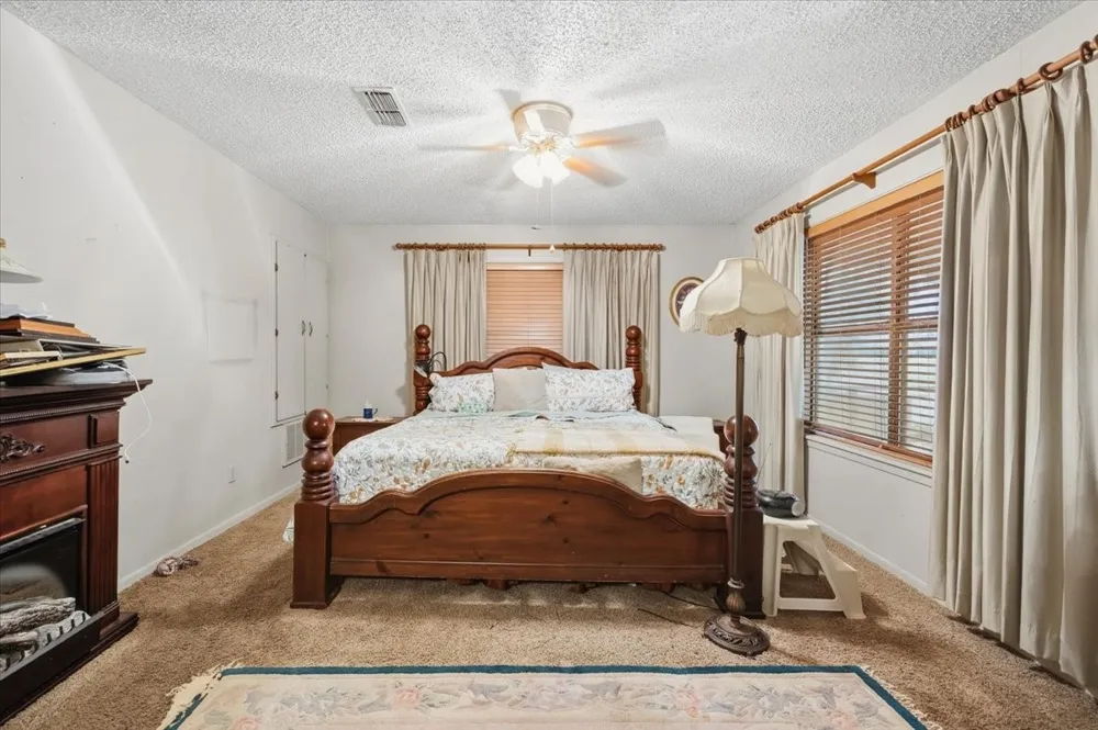 6221 Highway 8 Desdemona, TX 76445
