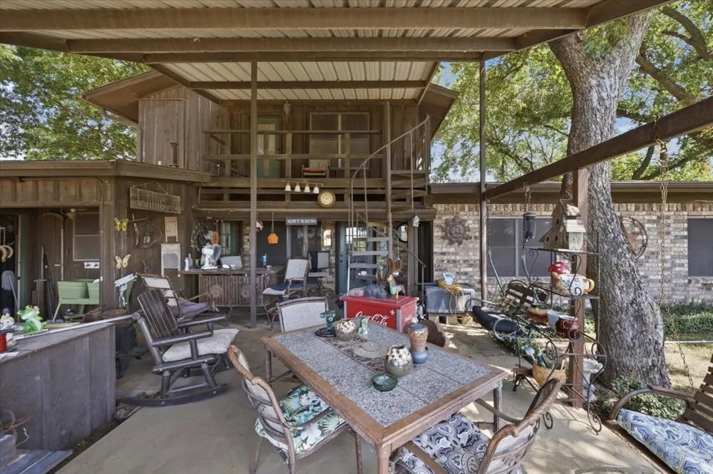 6221 Highway 8 Desdemona, TX 76445