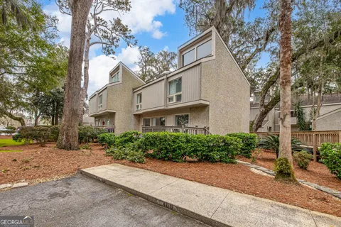 413 Fairway Villas DR