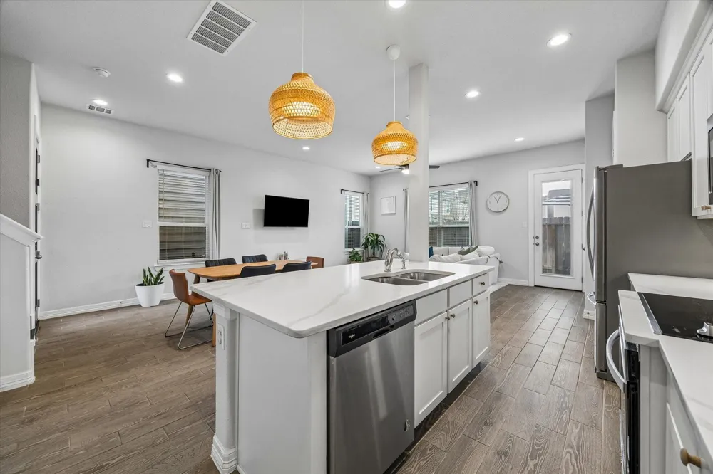 1514 Canter Bayou Way Houston, TX 77043