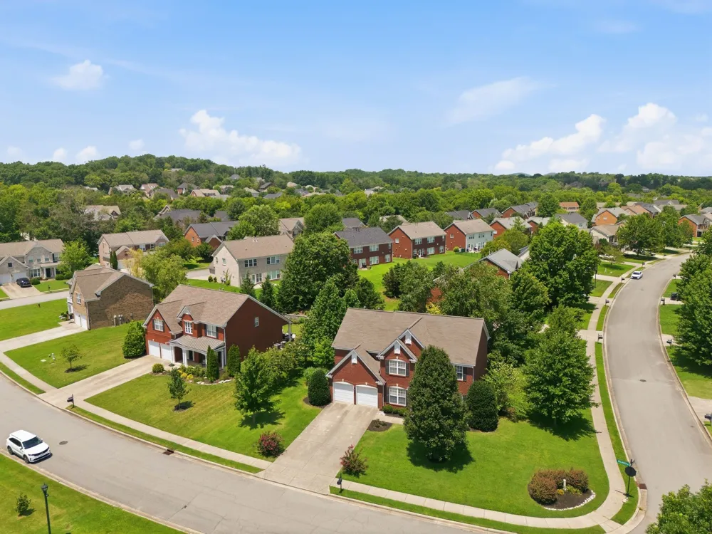 1851 Erlinger Dr Nolensville, TN 37135
