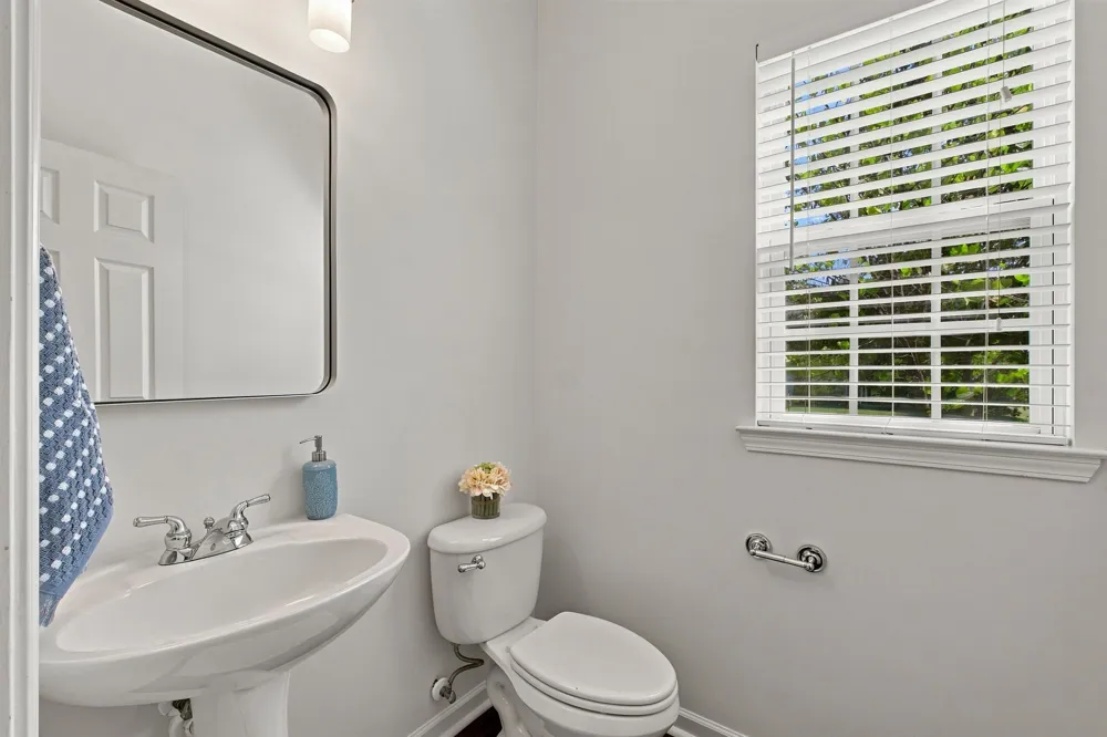 1851 Erlinger Dr Nolensville, TN 37135