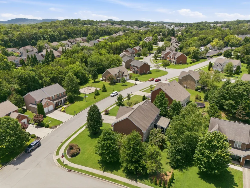 1851 Erlinger Dr Nolensville, TN 37135