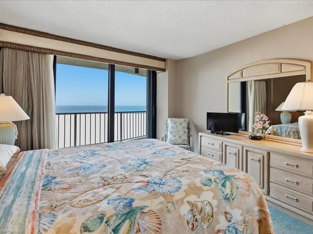 320 Seaview Court #904 Marco Island, FL 34145