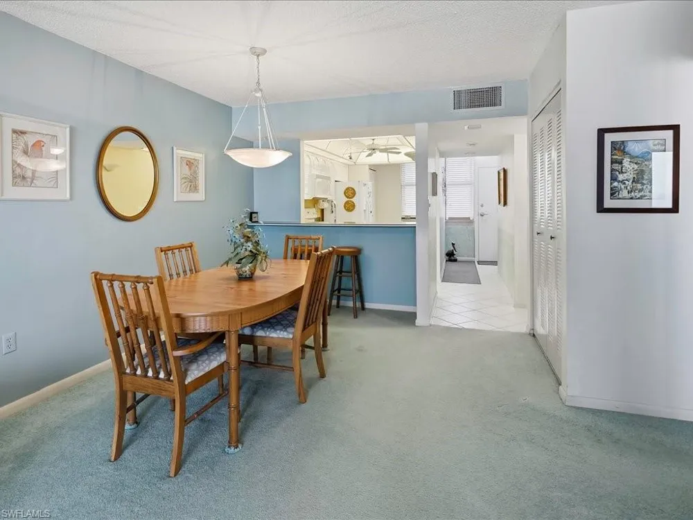 320 Seaview Court #904 Marco Island, FL 34145