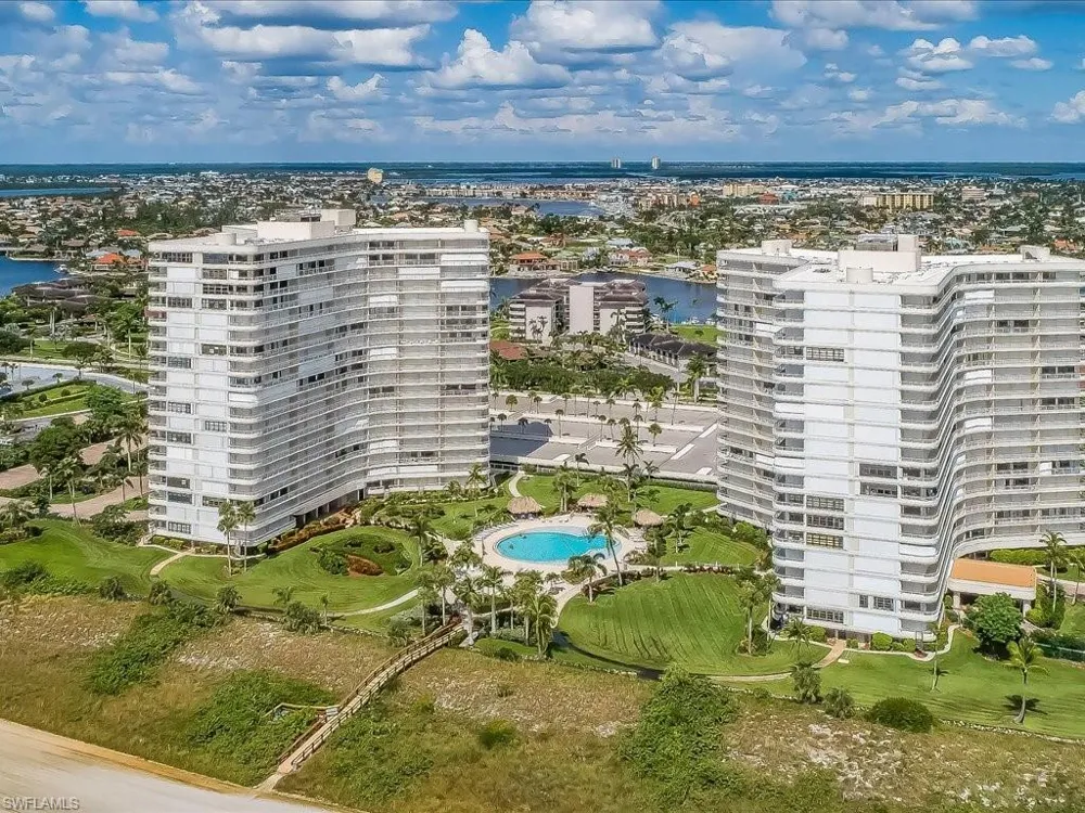 320 Seaview Court #904 Marco Island, FL 34145