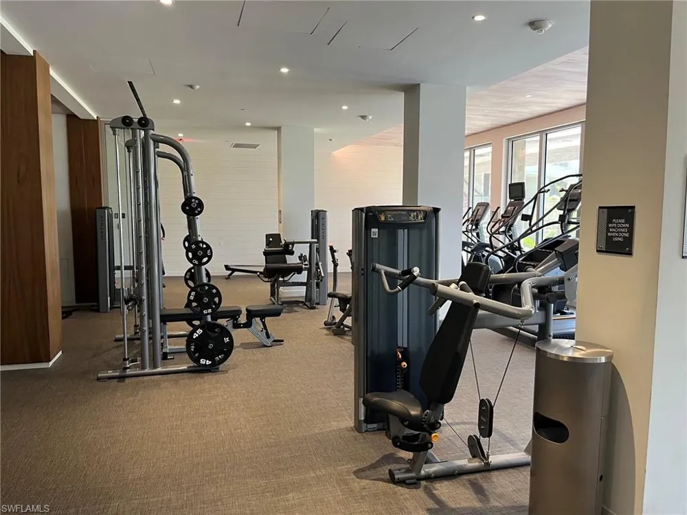 320 Seaview Court #904 Marco Island, FL 34145