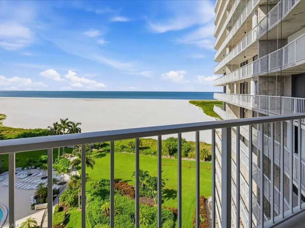 320 Seaview Court #904 Marco Island, FL 34145