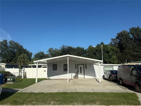 5605 GOLDEN DRIVE