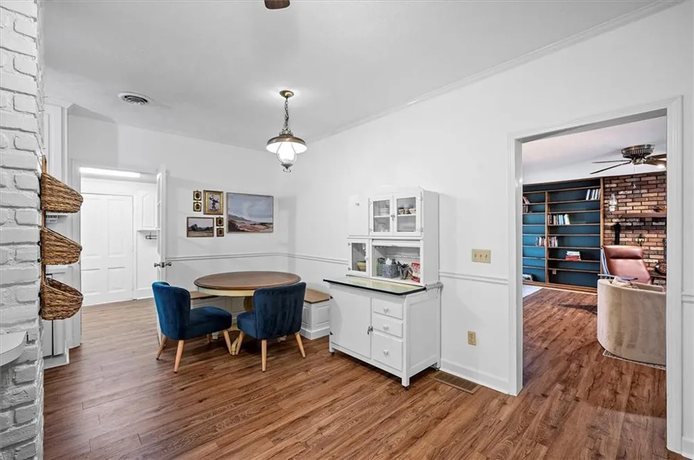 14605 Cogburn Road Alpharetta, GA 30004