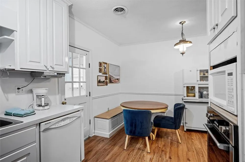 14605 Cogburn Road Alpharetta, GA 30004