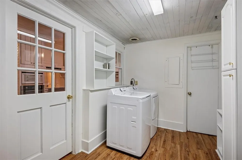 14605 Cogburn Road Alpharetta, GA 30004