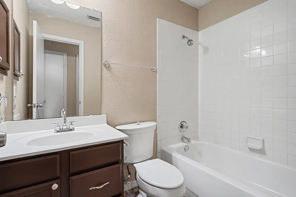 5233 Blue Circle Haltom City, TX 76137