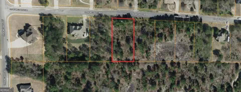 1016 Sterling Lakes CIR