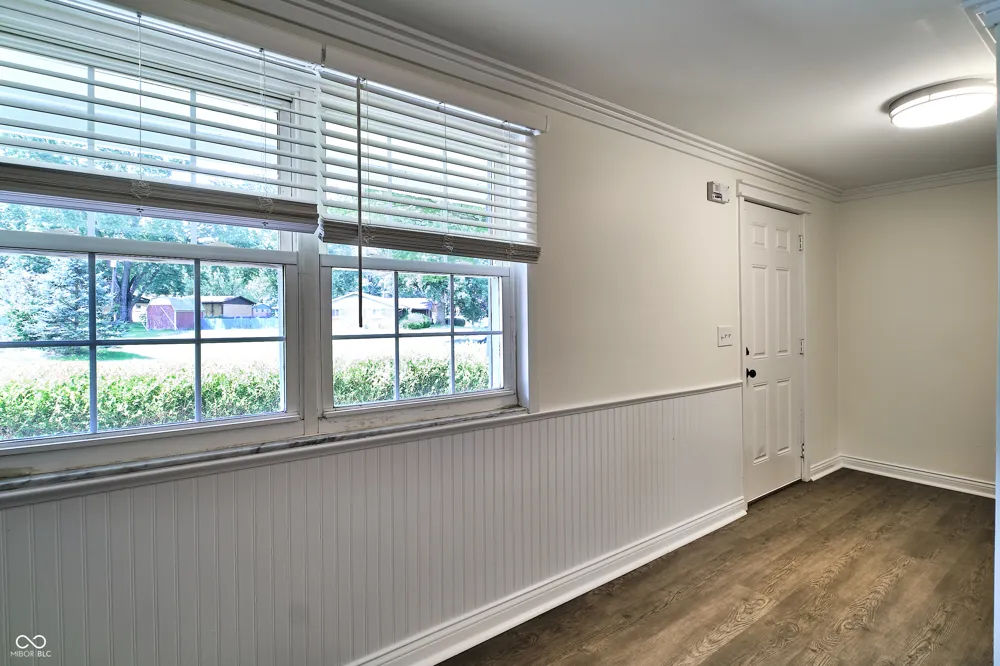635 Lake View Drive Zionsville, IN 46077