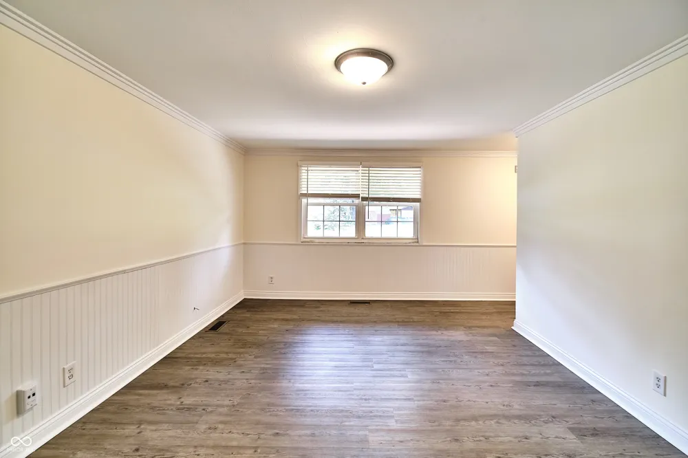 635 Lake View Drive Zionsville, IN 46077