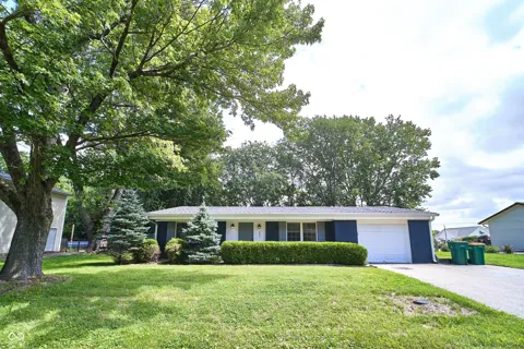 635 Lake View Drive
